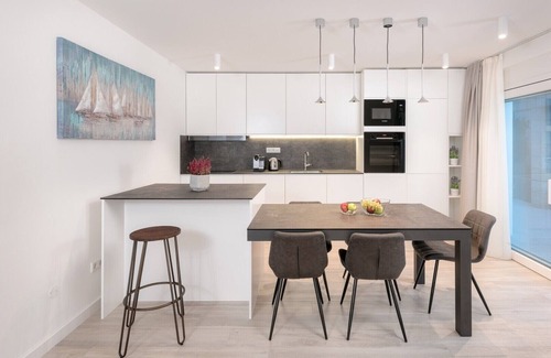 Promajna Apartamento | Promajna Villa 01, Apartamento 01 (6 + 2, planta baja)
