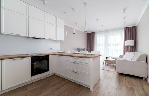 Pradnik Czerwony Apartamento | Promienistych 2 | Stylish Apartment | Parking