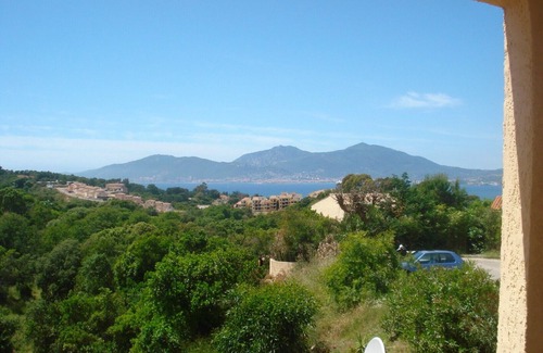 Porticcio Apartamento | PROMOCIÓN CON ENCANTO T2 en PORTICCIO con EXCELENTE VISTA AL MAR ... Completamente renovado