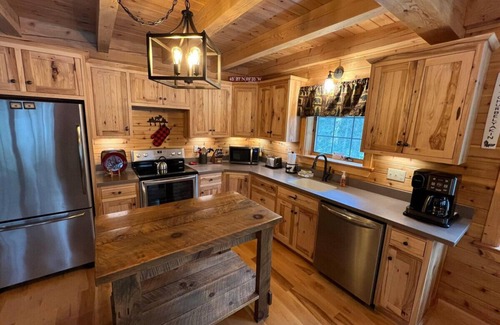 Greenville Cabina | Prong Pond Cabin at Moosehead