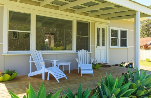 Huskisson Casa | Propeller Lime Couples Only 4pm Check Out Sundays