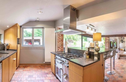 La Riviere-Saint-Sauveur Casa | 1 km de la casa de Honfleur con piscina privada climatizada, tenis, jacuzzi, pista de petanca