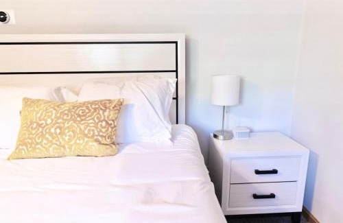 Beverly Apartamento | Properties by Menjivar