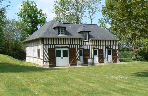 Le Mesnil-sur-Blangy Casa | Propriété au calme : 2 maisons d'habitation 1 maison avec salle de cinéma & jeux