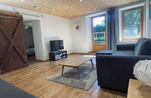Faverges-Seythenex Casa | Propriété de Campagne Rénovée - Faverges Seythenex