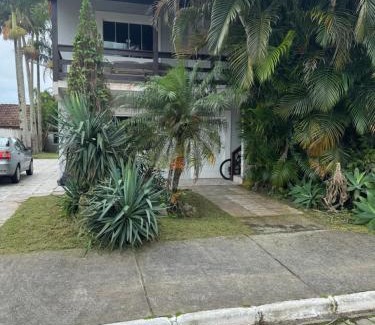 Cachoeira do Bom Jesus Casa | PropriedadeBonVoyageSobrado