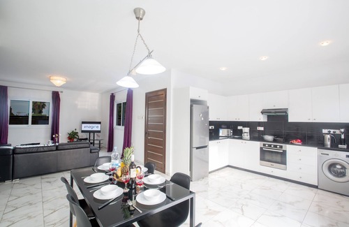 Protaras Cabaña | Protaras Holiday Villa GD42 - una villa con capacidad para 6 personas en 3 habitaciones