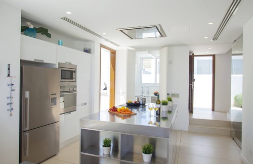 Protaras Villa | PRT100 Villa Zinnia - Cinco Habitaciones Villa, Capacidad 10