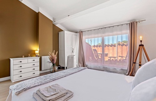 Le Val Cama Y Desayuno | Escapada provenzal en Mas J des Sens: Encanto y confort en el corazón de la Provenza