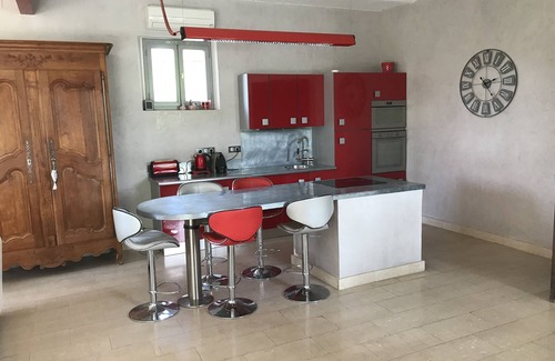 Cabannes Otro | Masía provenzal de 250m2 entre Alpilles y Luberon con hermosa piscina, parque de 1 hectárea