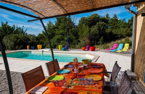 Baudinard-sur-Verdon Villa | Villa provenzal, Gorges du Verdon Pool Spa