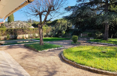Aubagne Villa | Provencal house on flat land/ Large garden/ Swimming pool