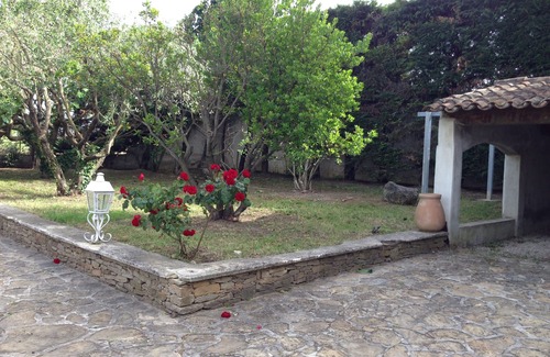 Le Beausset Casa | casa de piedra mas de estilo provenzal con piscina para 6 personas