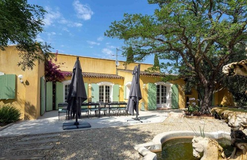 Cuers Casa | Villa provenzal completamente restaurada + piscina