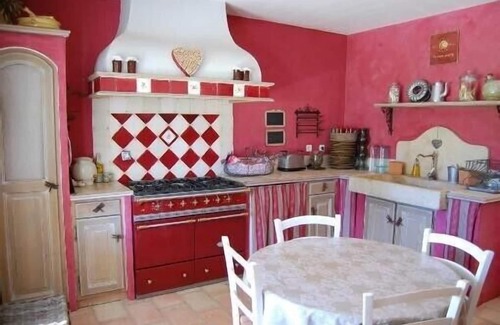 Chateaurenard Villa | Villa provenzal con los servicios ambientales de los bosques de pino hermosa piscina