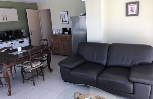 Grabels Apartamento | APARTAMENTO PROVENCAL EN PROPIEDAD 2 HECTÁREAS CERCA DE LA PISCINA MONTPELLIER