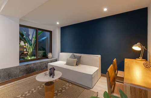 El Poblado Apartamento | Provenza Private Jacuzzi/Astonishing 2BR AC