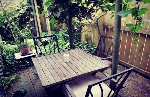 Merivale Chalet De Esquí | Pryor Haven Chalet Green Retreat in a Lovely Place
