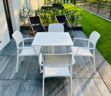 Miedzychod Apartamento | PRZYSTANEK LAS Mierzyn