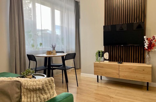 Radom Apartamento | Przytulny apartament niedaleko dworca PKP