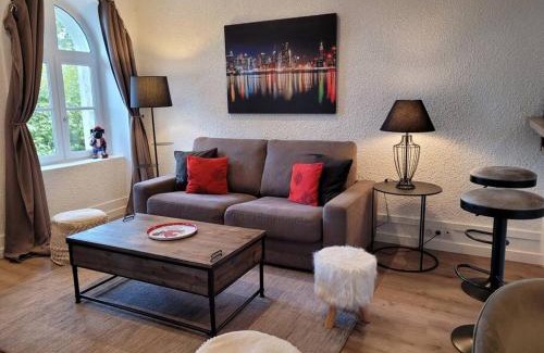 Lons-le-Saunier Apartamento | Ptit Montciel sur les hauteurs de Lons