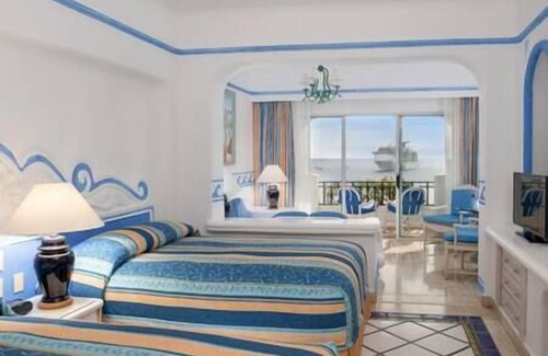 El Medano Ejidal Hotel | Pueblo Bonito Blanco on Modano beach 1 bedroom.
