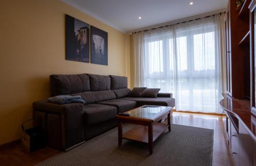 San Cibrao Apartamento | Puente Romana