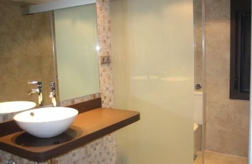 Laspuna Cabaña | Cómodo apartamento en planta baja.