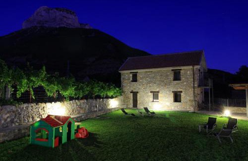 Laspuna Apartamento | Puerta de Ordesa Garden