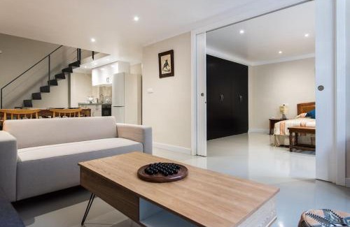 San Lorenzo Apartamento | Puerta de San Juan