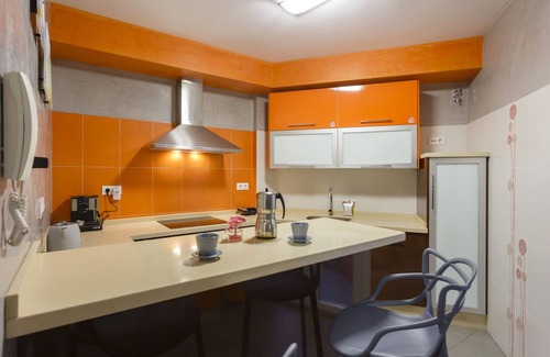 Cadiz Apartamento | PUERTA del MAR Family Home by Cadiz4Rentals