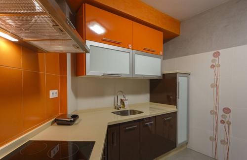 Cadiz Apartamento | PUERTA del MAR Family Home by Cadiz4Rentals