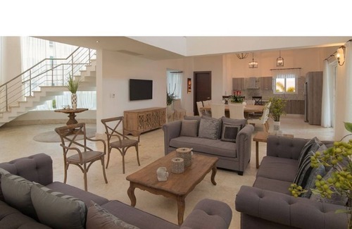 Los Maestros Villa | PUERTO PLATA, DR Lifestyle 5 Bd (10) Villa VIP Mandatory All Inclusive Separate