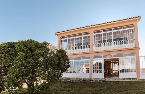 Praia de Santa Cruz Casa | Puerto Raval - 5 Bedrooms - BBQ & Garden