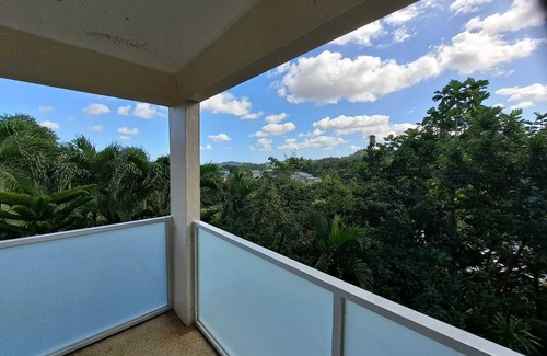 Minillas Apartamento | New Listing! Puerto Rico-Breathtaking Views/Centrally located/Family/Relaxation