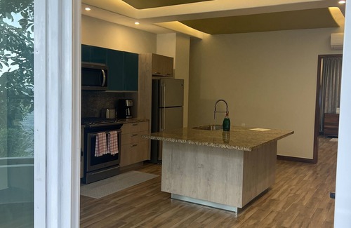 Boca de Tomatlan Apartamento | Puerto Vallarta Ocean Frontage Family Vacation Home