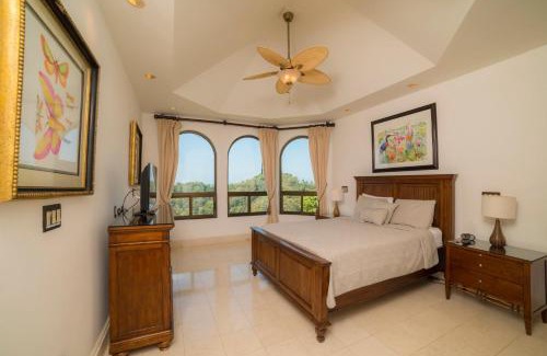 Jaco Casa | Puesta del Sol 5 bdrs ocean view in Los Suenos