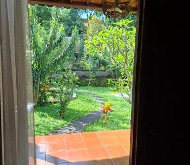 Pengosekan Casa | Puja Arsri Homestay