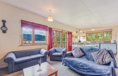 Linkwater Casa | Pukeko Cottage - Marlborough Sounds Retreat