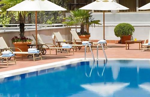 Corralejos Hotel | Pullman Madrid Airport & Feria