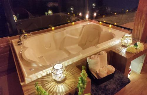 Tumbaco Otro | Pumamaki EcoLodge Glamping