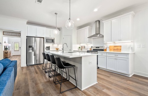 Auburn Casa | Punt Bama Punt ~ New 4/3 in AU with Outdoor Fire Pit!