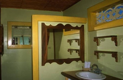 Punta Caracol Cabina | Punta Caracol Acqua Lodge