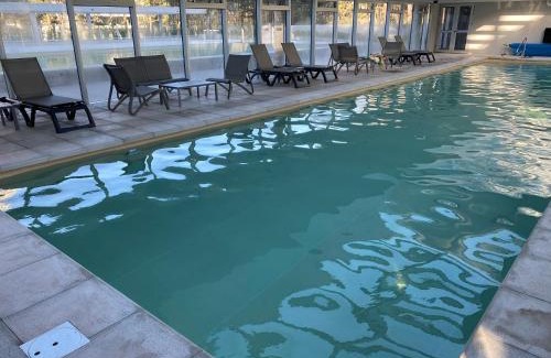 Cantegril Apartamento | Punta del Este,piscina abierta y cubierta climatizada,aire ,Netflix, gimnasio
