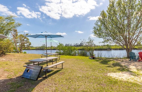 Punta Gorda Condominio | PUNTA GORDA WATERFRONT CONDO