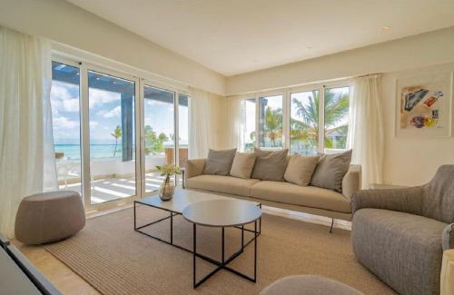 Cap Cana Marina Apartamento | Punta Palmera Beach Front and pool views Cap Cana
