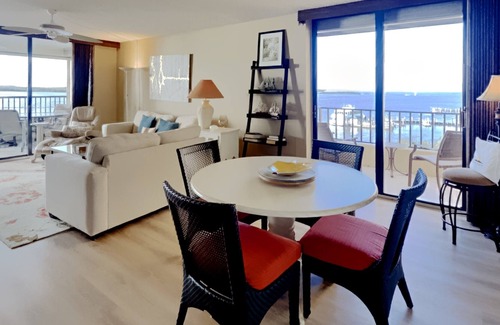 Punta Rassa Condominio | Punta Rassa #404 TRANQUIL SPACIOUS 2 BED CONDO WITH GORGEOUS SUNSET WATER VIEWS