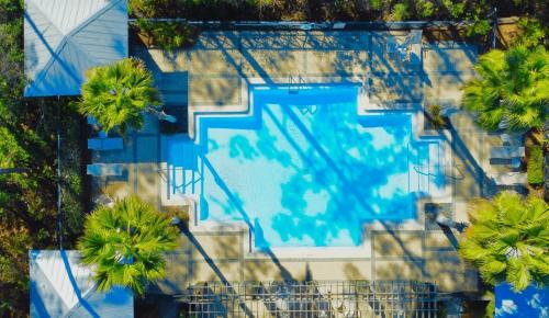 Treetop Casa | Pura Vida by AvantStay Treetop of Seacrest Beach Pool Bonfires