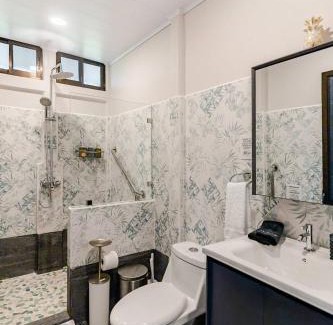 Katira Casa | Pura Vidaville - Hikers Hideaway