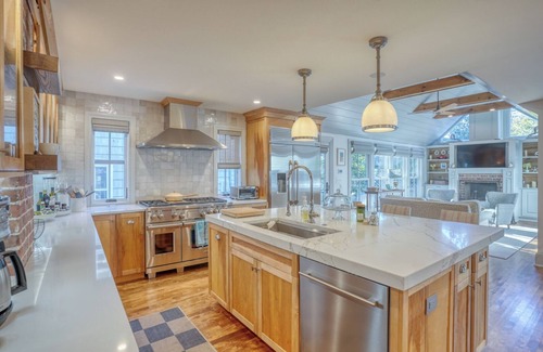 Historic District Casa | Pure Elegance in Historic, Downtown Lewes
